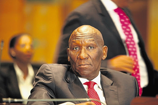 Bheki Cele in Cyril se kabinet